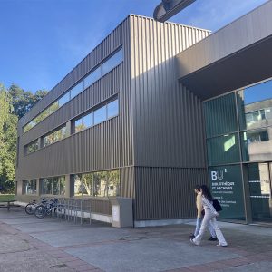 40905_Bibliotheque_universitaire_de_Belle_Beille._Universite_d_Angers